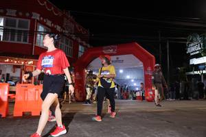 BIB: 3050
                            <button type="button" onclick="openModal(26263773)" class="btn btn-primary btn-sm float-right btn-popup" data-toggle="modal" data-target=".modal-high-quality">
                        <i class="fas fa-shopping-cart"></i> Add to Cart
                    </button>
                                            <button type="button" onclick="isThisMe(26263773, true)" class="btn btn-success btn-sm float-right btn-popup btn-isme hidden" data-toggle="tooltip" data-placement="bottom" title="นี่คือรูปของคุณใช่ไหม คลิกที่นี่เพื่อเอาเข้าอัลบั้ม">
                        <i class="fas fa-plus"></i> Add to album
                    </button>
                    <button type="button" onclick="isThisMe(26263773, false)" class="btn btn-warning btn-sm float-right btn-popup btn-isnotme hidden">
                        <i class="fas fa-ban"></i> Remove from album
                    </button>